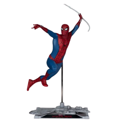 Marvel Studios Wave 1 Spider-Man: Brand New Day Spider-Man Posed Figure with Scene